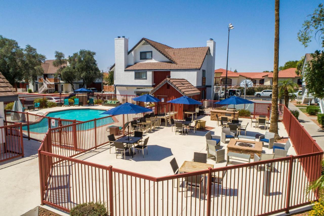 Metro Phx Upstairs 2Bd Sleeps 6 Heated Pool No Pets Allowed Phoenix Buitenkant foto