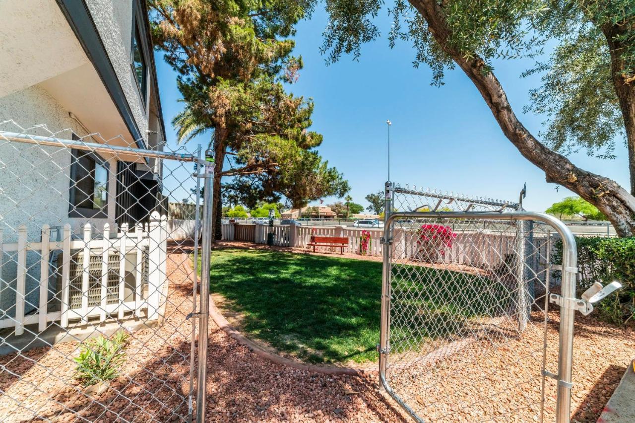 Metro Phx Upstairs 2Bd Sleeps 6 Heated Pool No Pets Allowed Phoenix Buitenkant foto