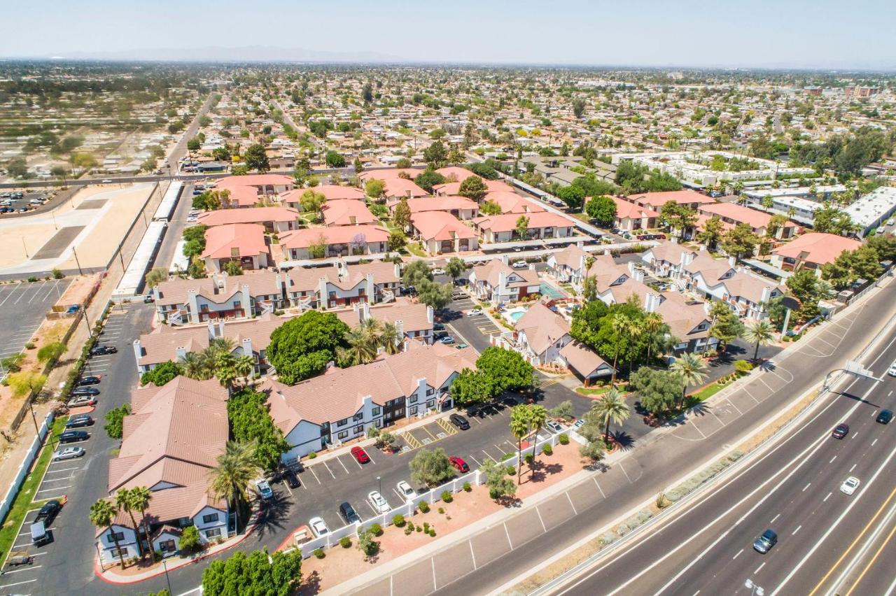 Metro Phx Upstairs 2Bd Sleeps 6 Heated Pool No Pets Allowed Phoenix Buitenkant foto