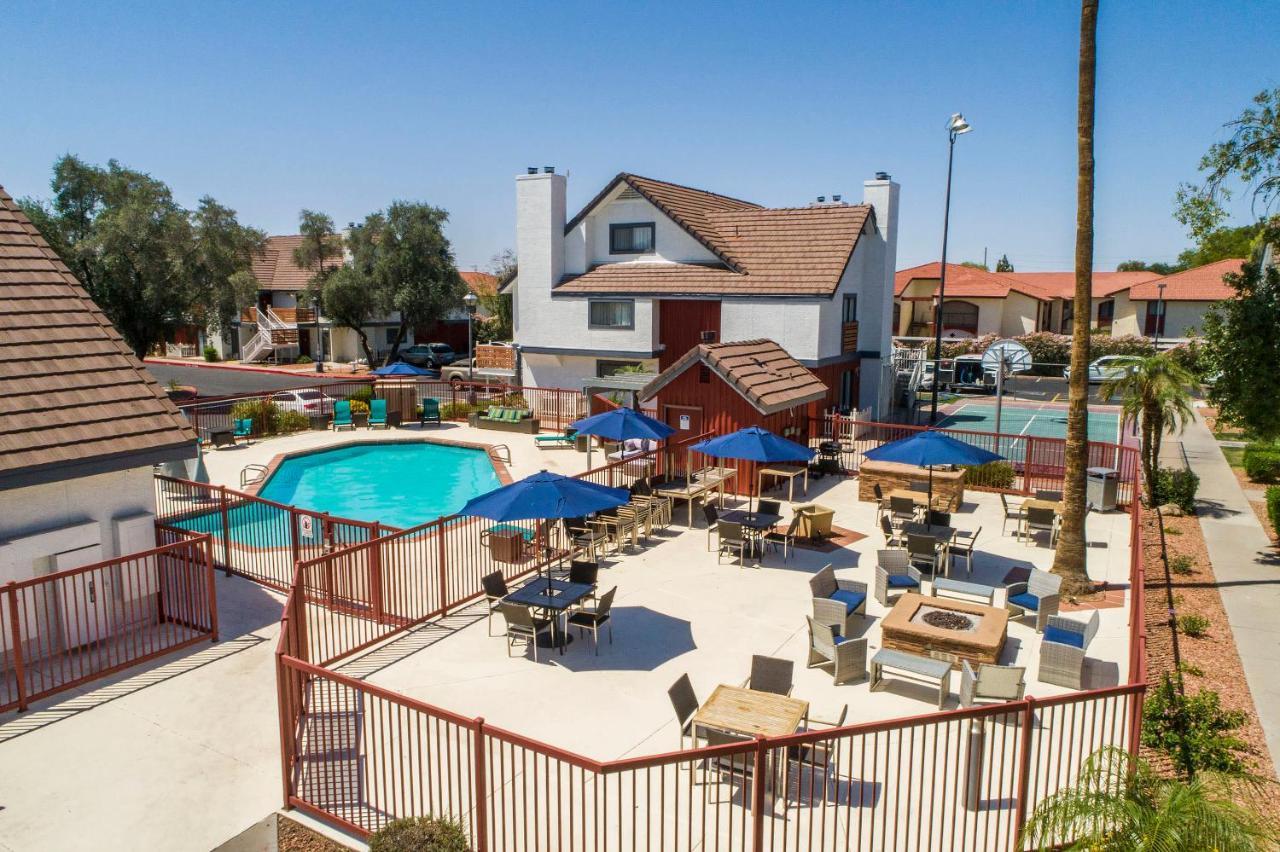 Metro Phx Upstairs 2Bd Sleeps 6 Heated Pool No Pets Allowed Phoenix Buitenkant foto