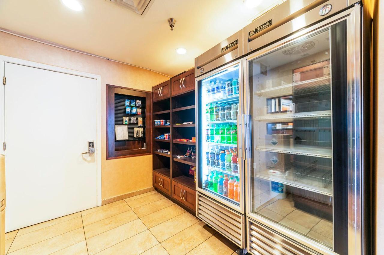 Metro Phx Upstairs 2Bd Sleeps 6 Heated Pool No Pets Allowed Phoenix Buitenkant foto